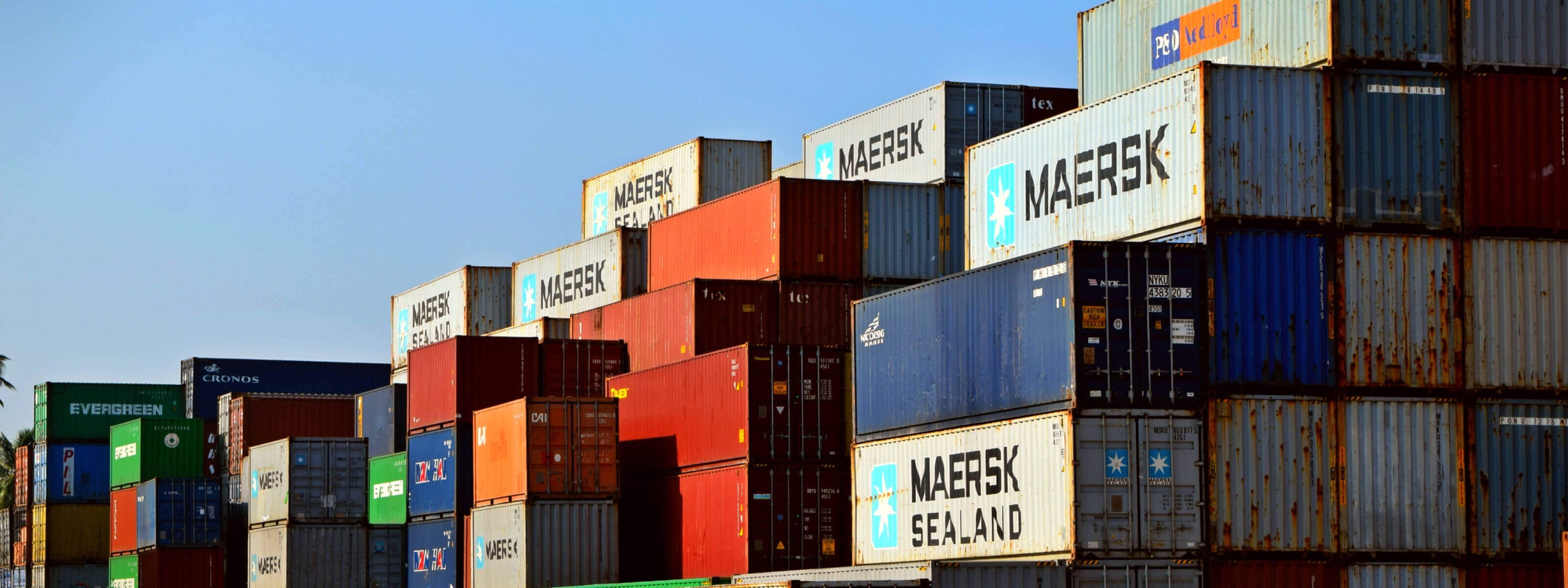 Creative Container Projects NZ: Eight ways a shipping container will solve your home storage challenges.